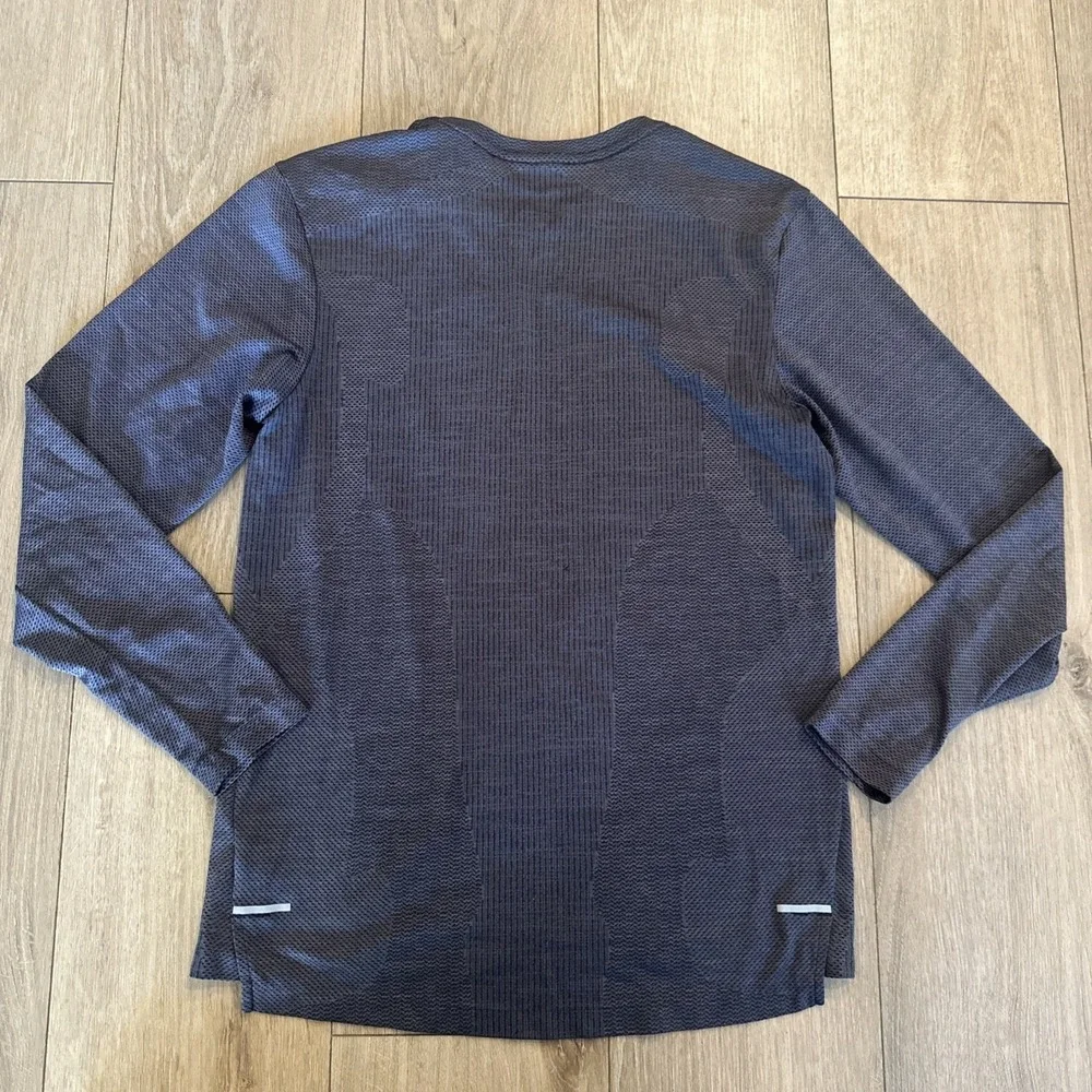 Nike Dri-Fit Tech Knit Running Men's Long Sleeve T-Shirt Training Gray Small